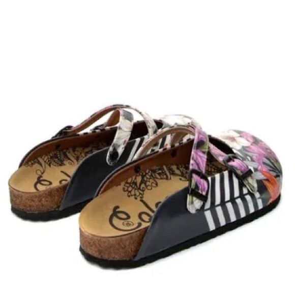 Calcio size 38 EU / 7.5 US Black & Pink Floral Stripe Clogs EUC - Picture 3 of 16